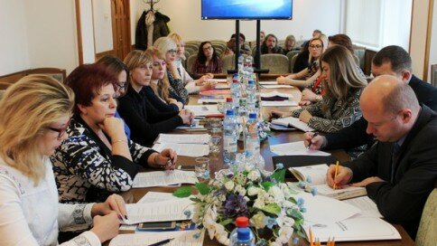 О проведении семинара на тему «Роль белорусских общественных объединений в сфере охраны материнства, детства и семьи»